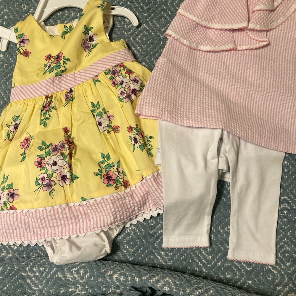 BUNDLE OF BABY GIRLS OUTFITS- Size 6-9 months. - Picture 11 of 13